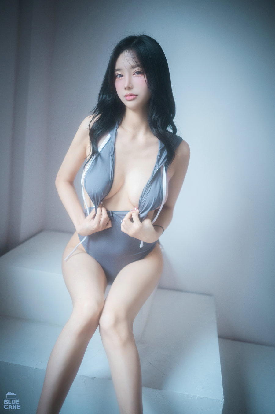 [BLUECAKE] YeonYu - DAY AND NIGHT [118P1V-1.64GB]