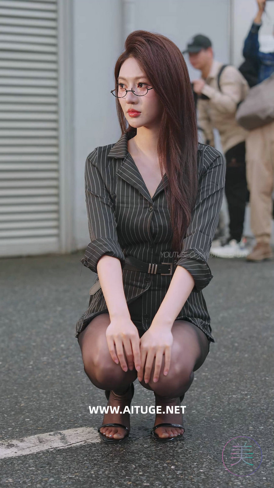 2024 广州车展 网红美女车模 beautyleg LOOKBOOK 30 [122MB]