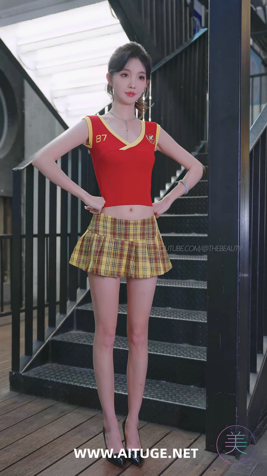 2024 广州车展 网红美女车模 beautyleg LOOKBOOK 33 [242MB]