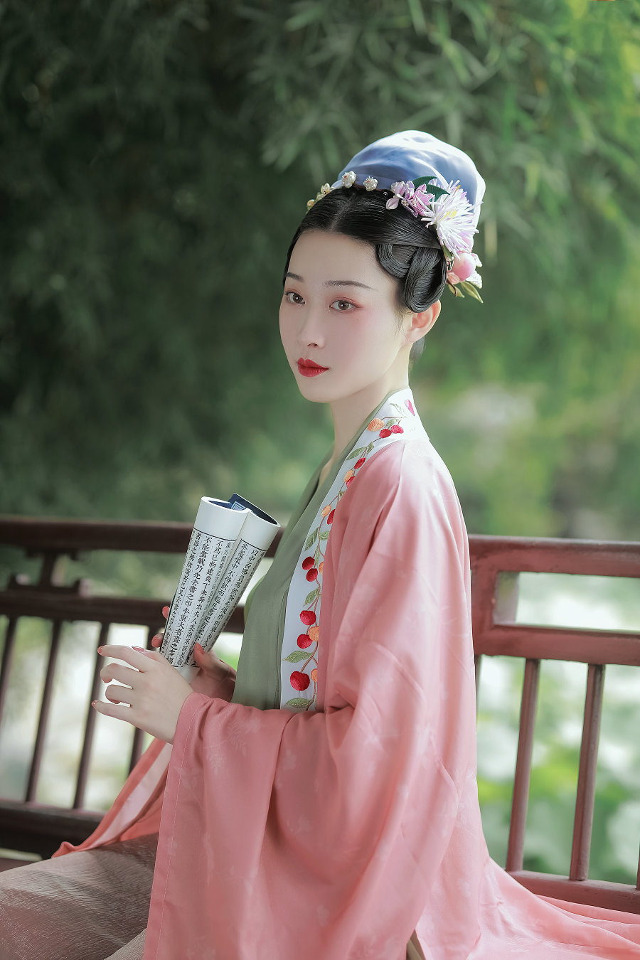 [YITUYU]艺图语 2022.03.29 玉楼春 夙虞不是鱼 [22P-470MB]