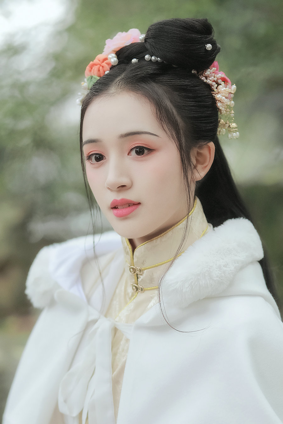 [YITUYU]艺图语 2022.03.30 多少相思雁南飞，终究天涯人不回 唐思佳Sylvia [24P-585MB] ...
