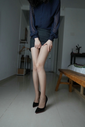 [KittyWawa]袜小喵 No.297 半夜三更 [62P-175MB]