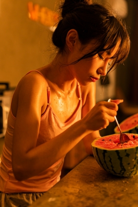 [YITUYU]艺图语 2022.04.25 炎 可爱温泉蛋 [29P-357MB]