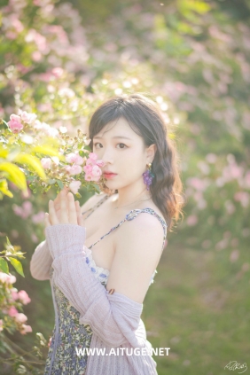 皮皮奶可可爱了啦 - 蔷薇花 [37P-787MB]