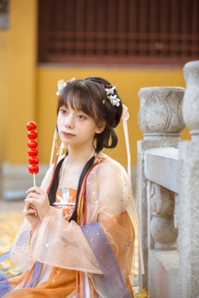 [YITUYU]艺图语 2022.04.21 豆蔻 False-5 [24P-152MB]