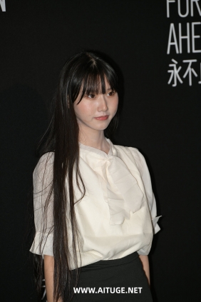 精选街拍视频 No.10992 清新黑白搭配 [100P-2.38GB]